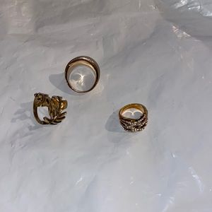 Set of three cocktail rings